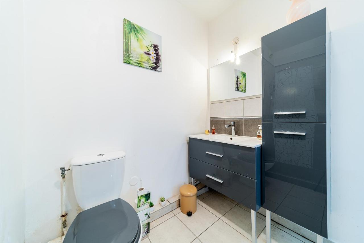 Arrivee Autonome - Parking Interieur - Netflix Appartement Saint-Denis Buitenkant foto